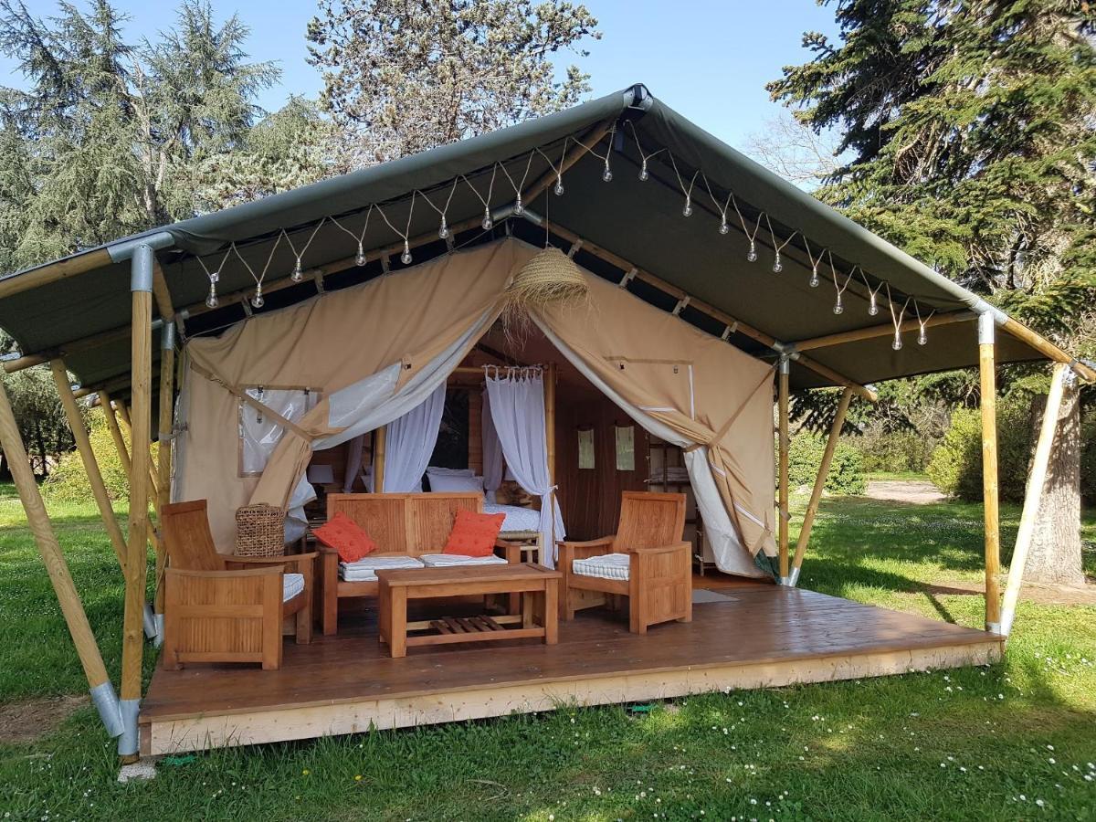 Guest house Domaine Le Lac Bleu Coutras